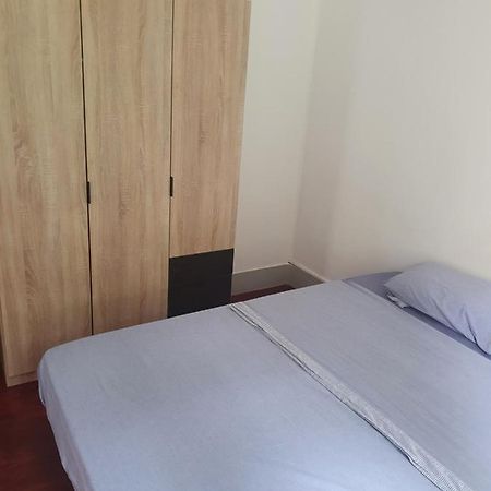 Habitacion Sencilla Con Balcon Vigo Eksteriør billede